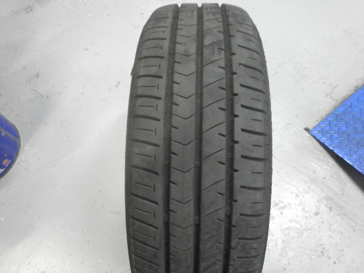 【Ｔ】２０５/６０Ｒ１６　超バリ山　エコピア　中古１本！！