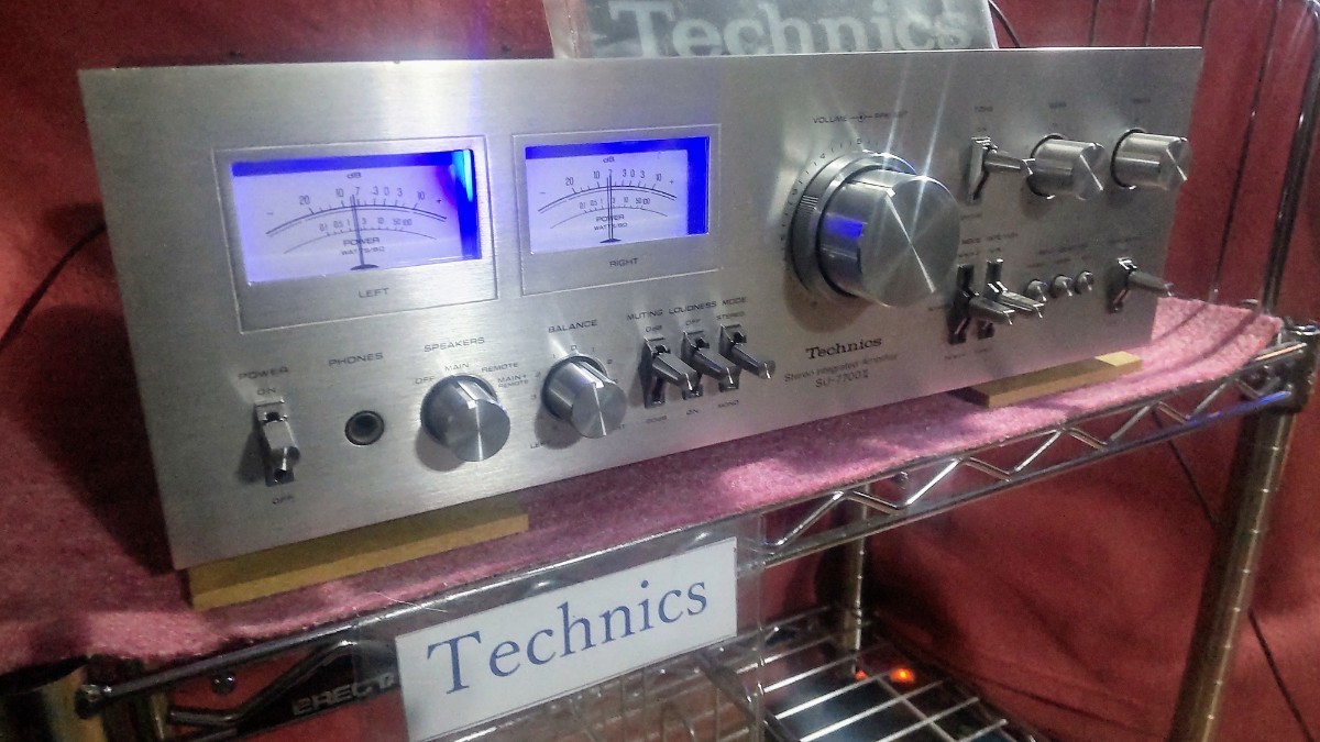 テクニクスプリメイン SU-7700Ⅱ 昭和のイケイケモデルその192テクニクスファンへイイ感じの仕上がり青色照明が超～格好イイ6000円スタート