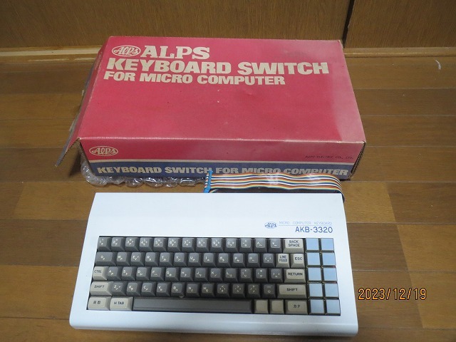 AKN様 現状品 動作未確認 ジャンク扱い ALPS AKB-3320 マイクロコンピュータ