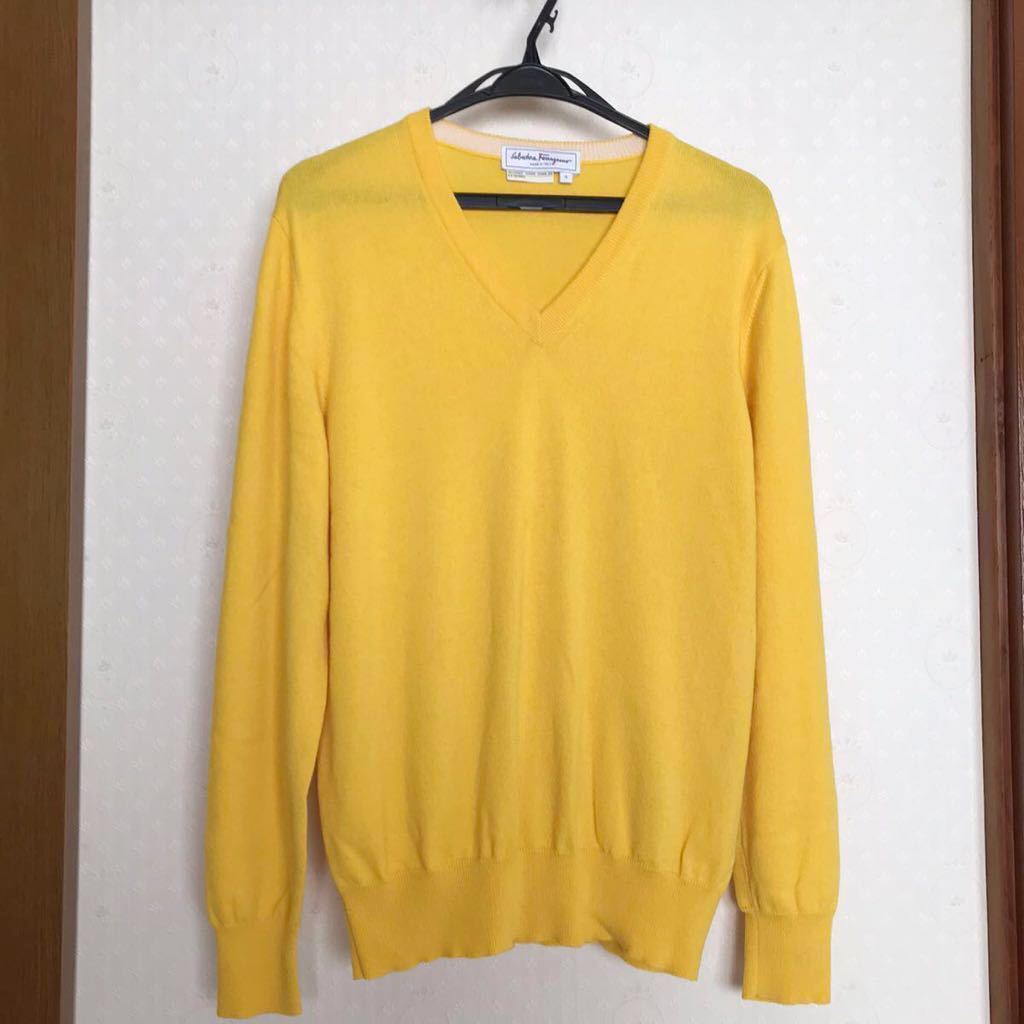 フェラガモ　カシミヤ100% ニットセーター　Vネック　長袖 