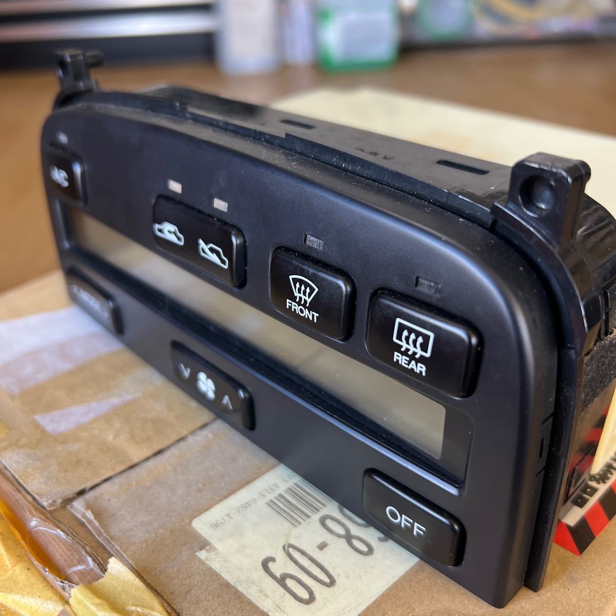 30ソアラ エアコンコントロールパネル エアコンパネル 後期 エアコン