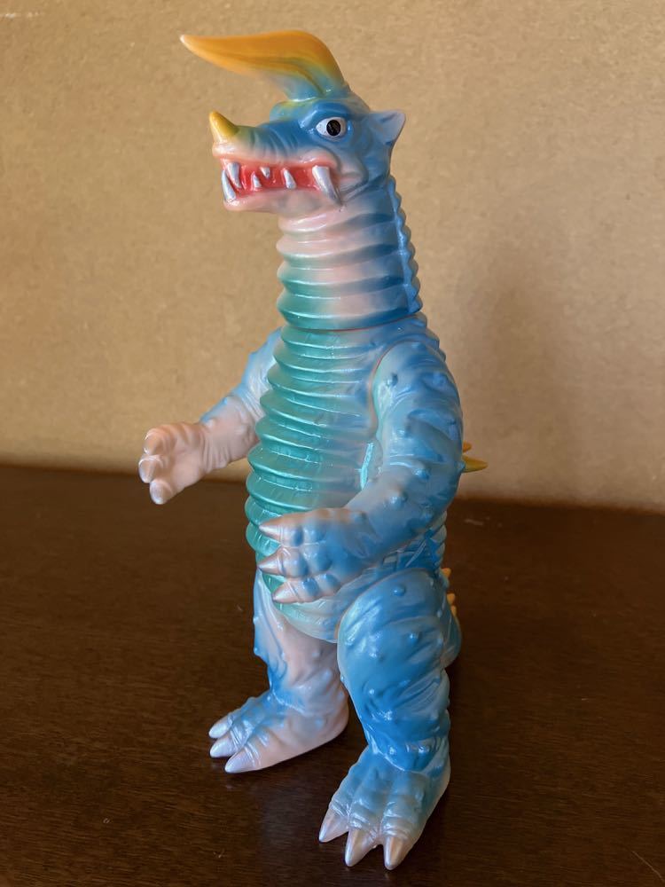 マルサン ゼットン350 カスタム塗装 ブルマァク M1号 ウルトラマン