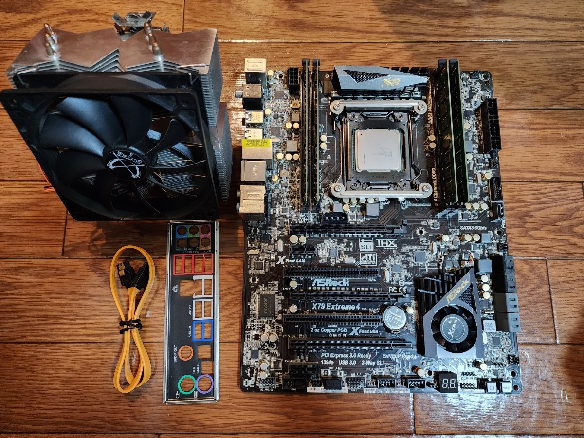 【良品】ASRoCK マザーボード X79 Extreme4 core i7 3820 cpuクーラー 16GBメモリ付属