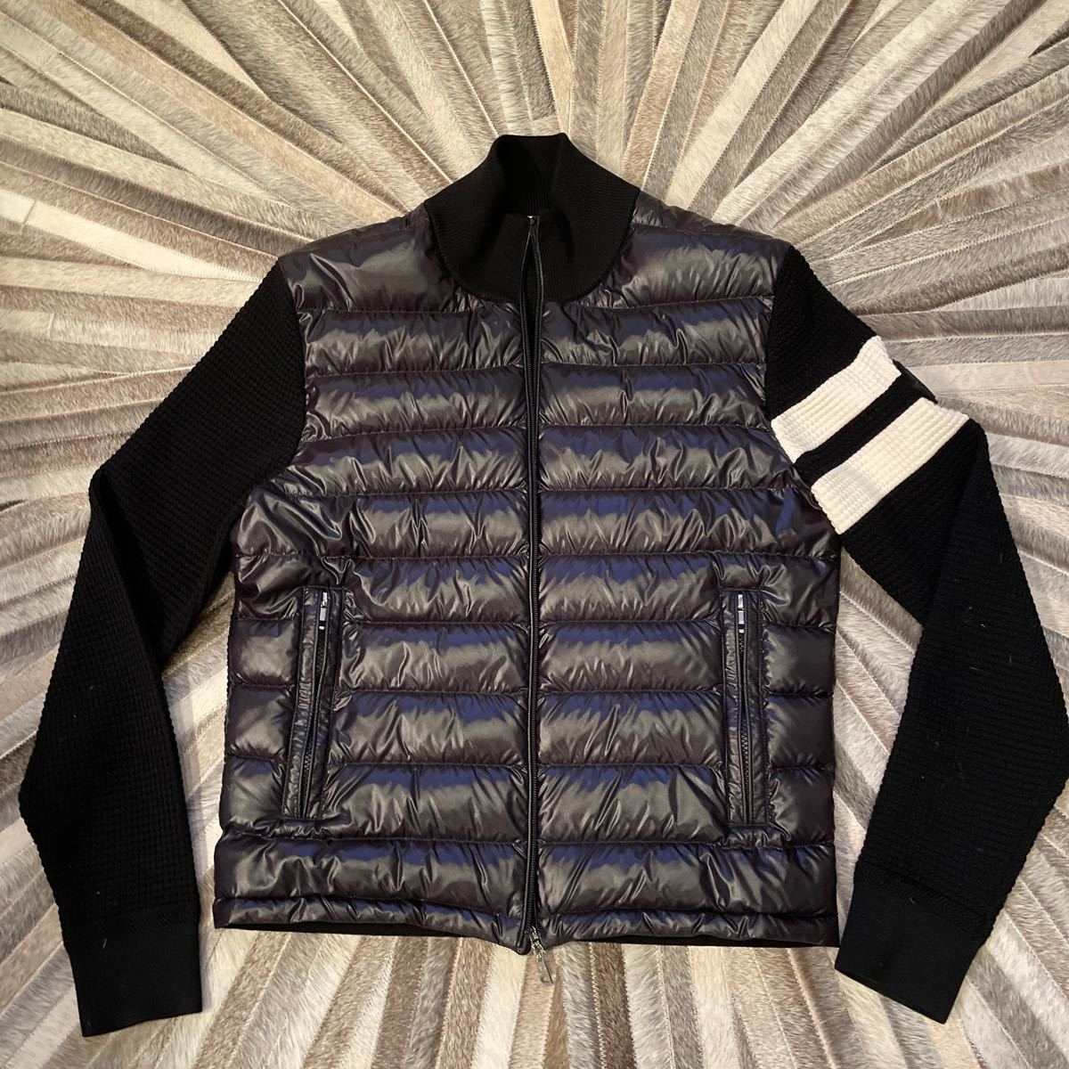 モンクレール MONCLER ジャケット ライトダウンジャンパー サイズMニットジャケット
