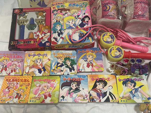 レア！美少女戦士セーラームーン　当時物★小物セット★ミニブック、おもちゃアクセサリー、トランプなど★未チェックジャンク★管理３_2