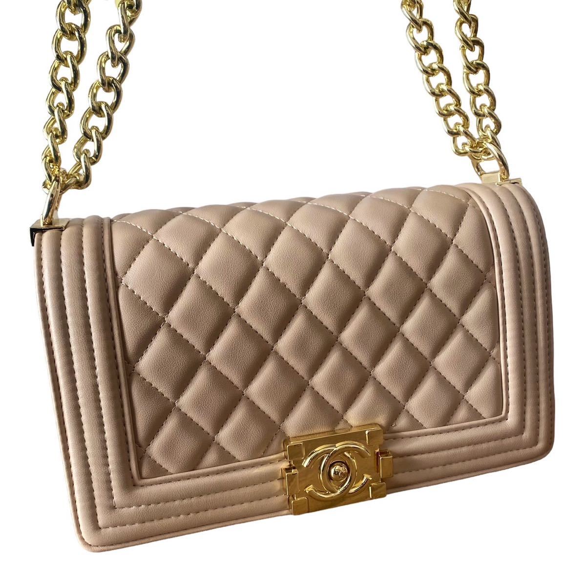 極美品 CHANEL ボーイシャネル マトラッセ チェーンショルダー バッグ  