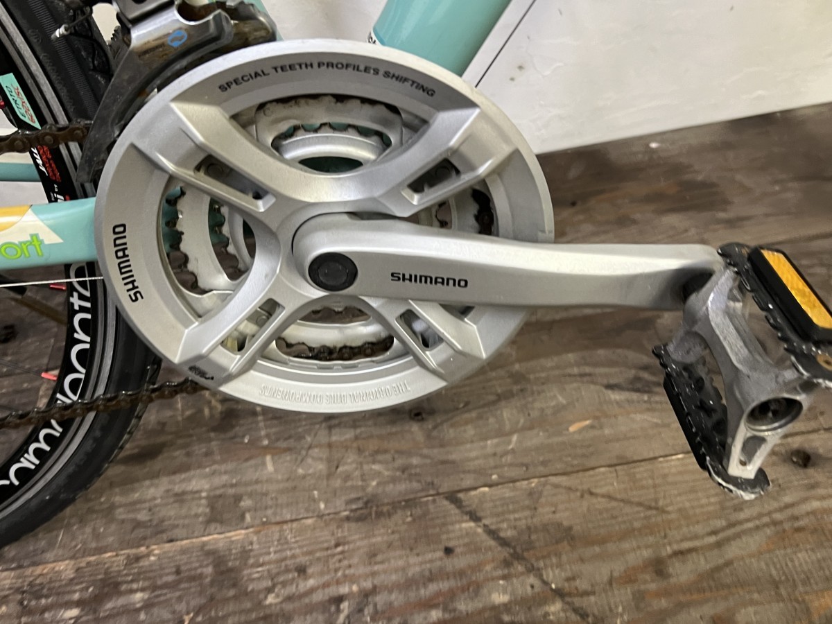 Bianchi ビアンキ CAMALEONTE Sport カメレオンテ クロスバイク 24段