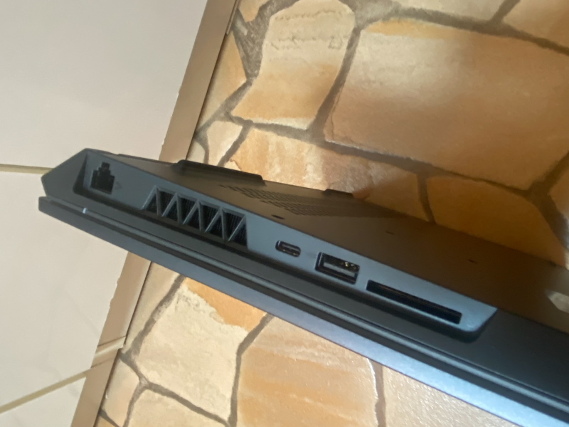 NEC LAVIE Infinity Intel i9 32GB SSD2TB 16インチ 使用2回 保証約5年 カスタマイズ定価40万最高峰_10