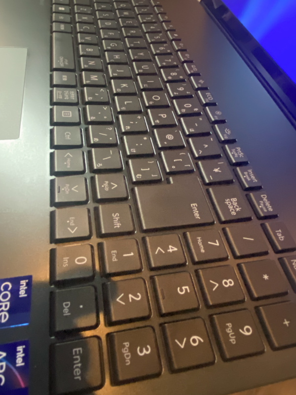 NEC LAVIE Infinity Intel i9 32GB SSD2TB 16インチ 使用2回 保証約5年 カスタマイズ定価40万最高峰_3