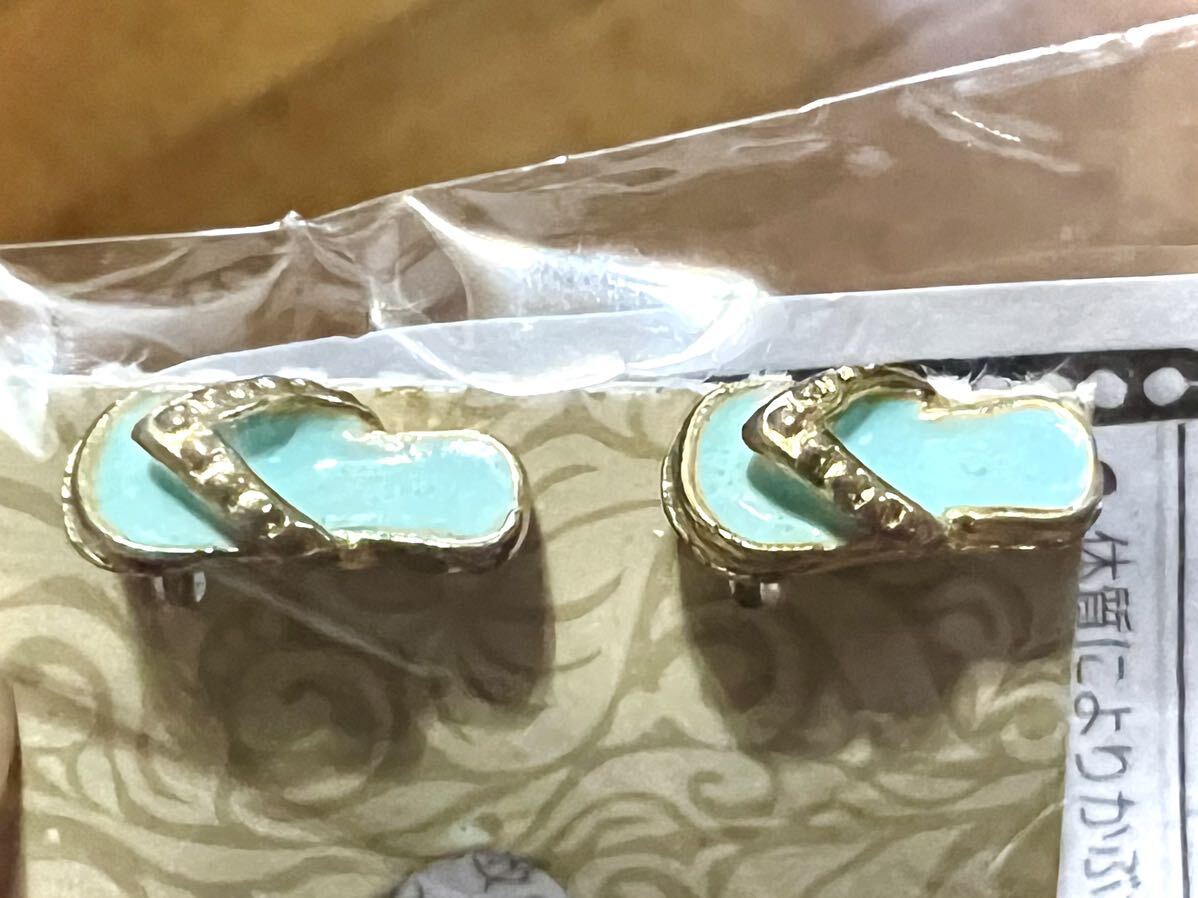 [未使用] ピアス 両耳用 夏 ビーチ サンダル 南国 ハワイアン 雑貨 ジュエリー アクセサリー ゴールド 海 ※簡易包装_1