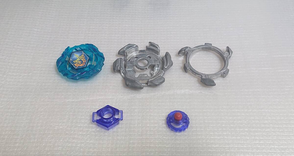 タカラトミー メタルファイト ベイブレード 最強ブレーダーセット