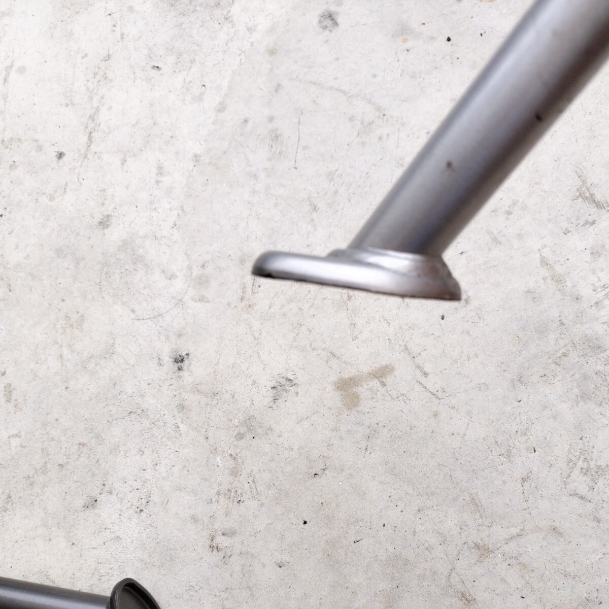 08年式以降のKLX250のサイドスタンド_3