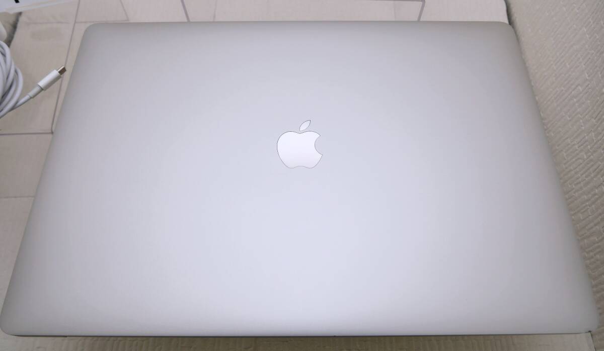 ★美品　1円スタート　Apple アップル MacBook Pro（2019）16インチ　第9世代Core i9　2.4GHz8コア （OP変更）/16GB /512GB　充放電75回_3