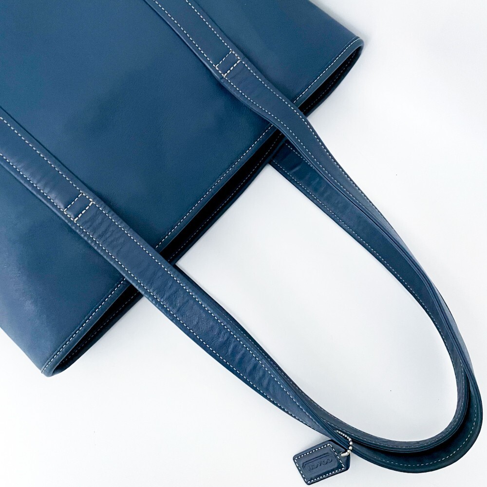 1円〜□未使用級□COACH コーチ チャーム トートバッグ ビジネス