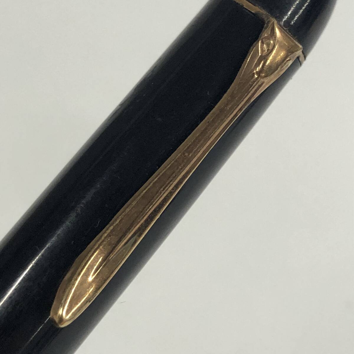 ★E08017/PELIKAN ペリカン/万年筆/140/ペン先 14C 585 F/ブラック×ゴールド_5