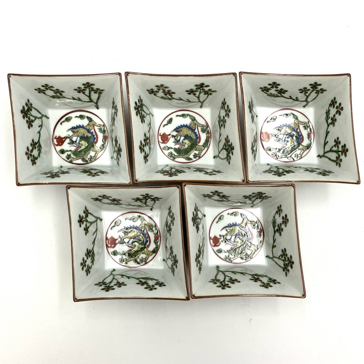 源右衛門　万暦風 龍 絵　筆皿 有田焼 陶器 木箱 工芸品『是米木窯 館林源右衛門 有田焼 萬歴風龍絵 小鉢 5客 共箱
