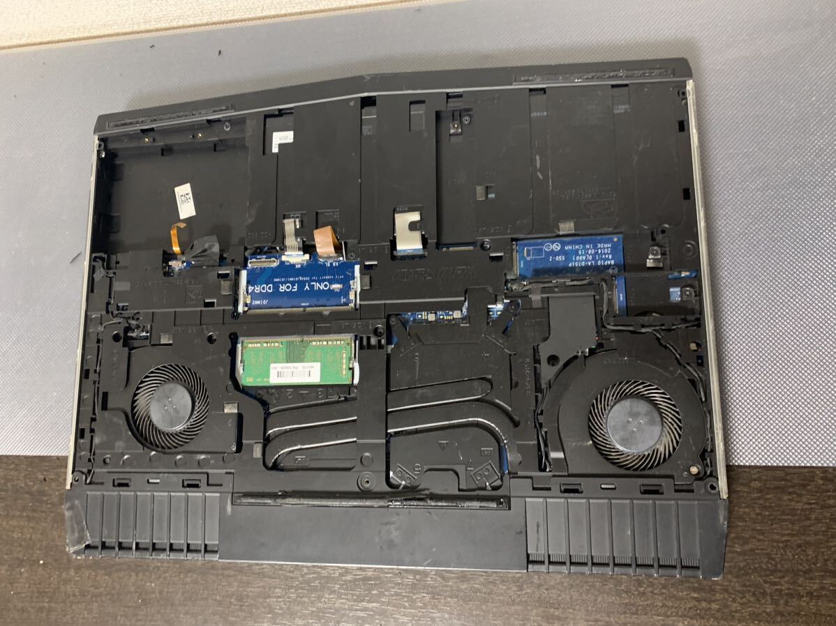  ALIENWARE 15 R3 CPU Intel Core……‥ i7-6700HQ CPU2.60GHz メモリ 4GB _8