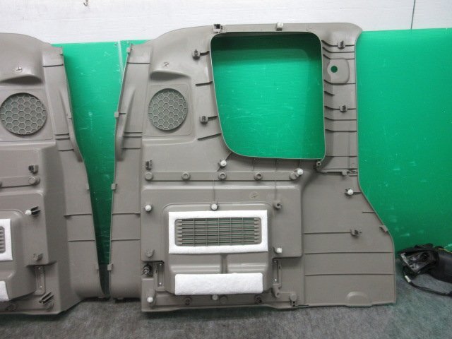 ☆ ニッサン　クリッパーリオ　DR64W　純正　左右　クォーター トリム　内張り　スポーカー 付　DA64W　(2F) ☆ DR64W ＮＶ１００クリッパーリオ クリッパーリオ 純正交換 ヘッドライト 純正（パーツ｜車用品）：車