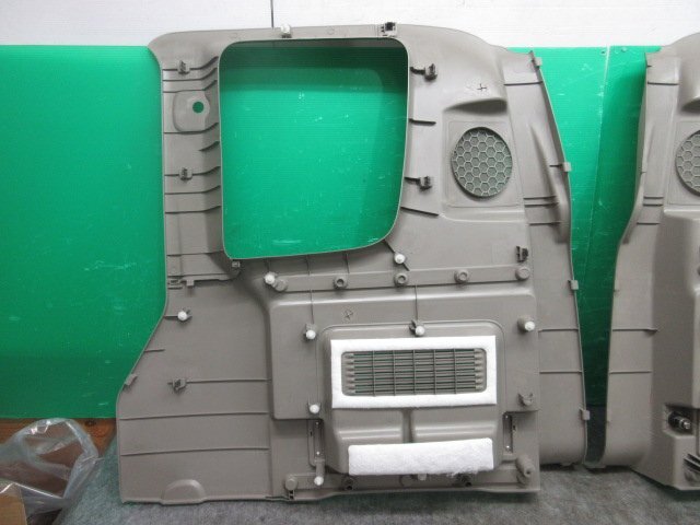 ☆ ニッサン　クリッパーリオ　DR64W　純正　左右　クォーター トリム　内張り　スポーカー 付　DA64W　(2F) ☆ DR64W ＮＶ１００クリッパーリオ クリッパーリオ 純正交換 ヘッドライト 純正（パーツ｜車用品）：車