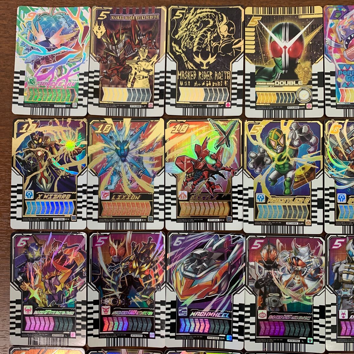 仮面ライダーガッチャード ライドケミートレカ RR LP MR GV P EX UR SR