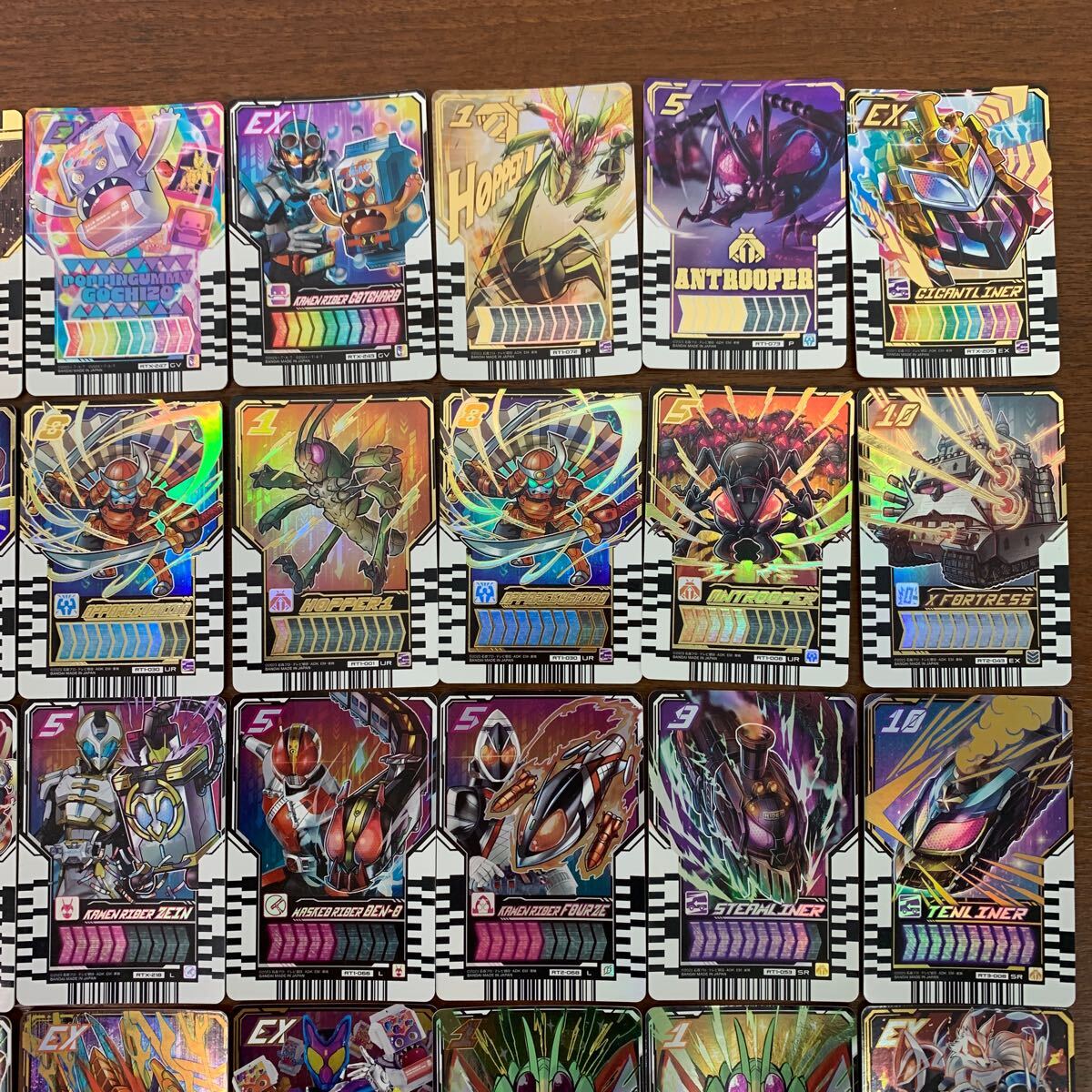 仮面ライダーガッチャード ライドケミートレカ RR LP MR GV P EX UR SR