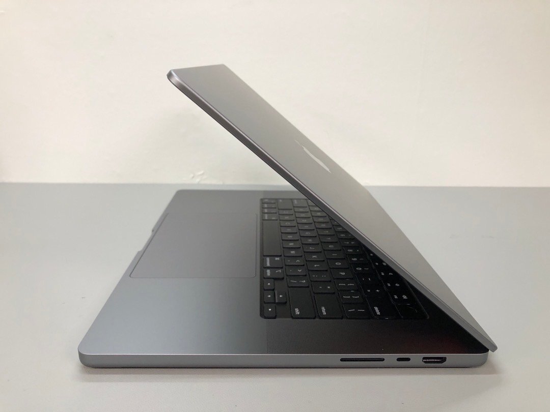 apple-macbook-pro-16inch-2021-a2485-cpu-apple-m1-max-64gb-ssd1tb