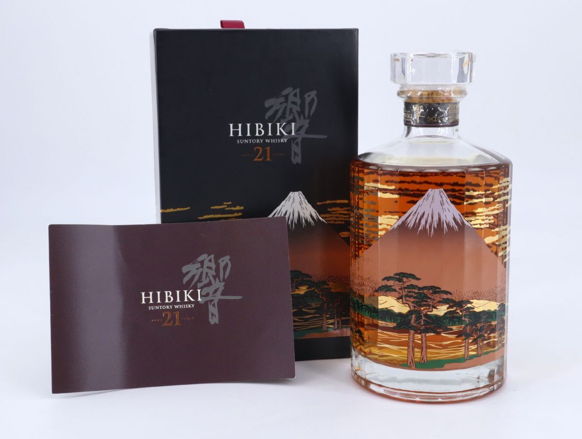 I11105【未開栓】 サントリー ウイスキー 響 HIBIKI 21年 意匠ボトル