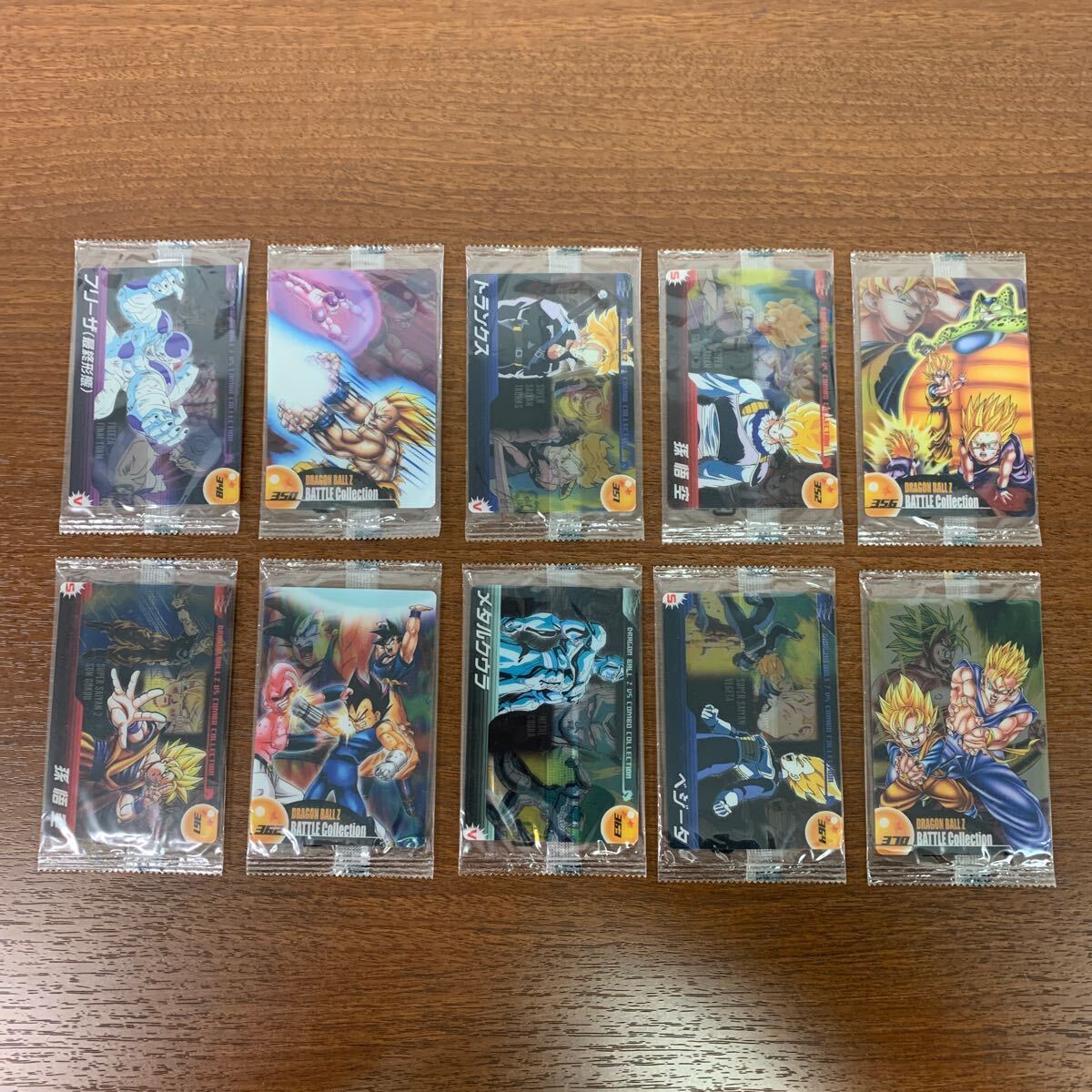 カード袋未開封 森永 ドラゴンボール ウエハース カード 93枚