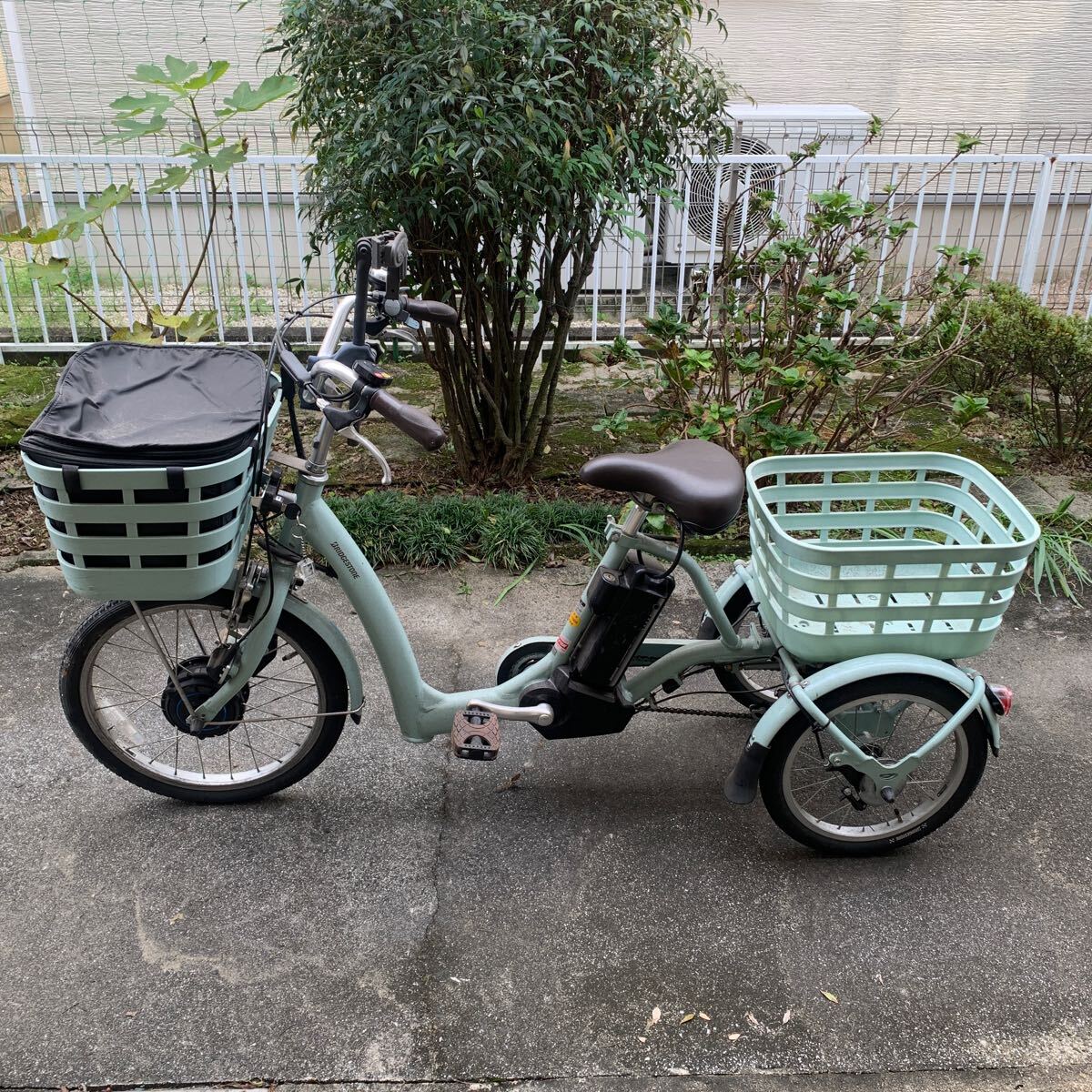 三輪 ブリヂストン 安い商品を アシスタワゴン 三輪車 電動アシスト 