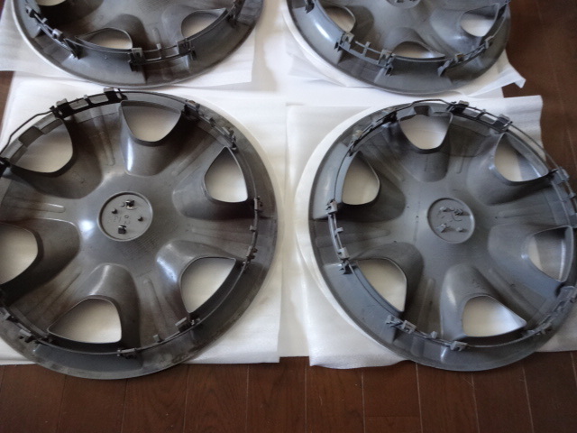 ☆NISSAN/日産ティーダラティオ 15インチ鉄ホイール用ホイールカバー中古品4個セット☆_5