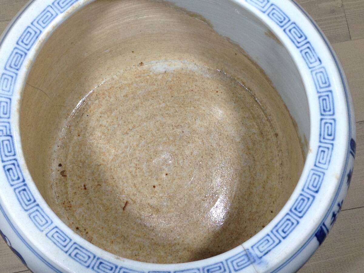 ◇ 鉢 火鉢 水鉢 金魚鉢 メダカ鉢 陶器製 貯水確認済み 割れ欠けなし