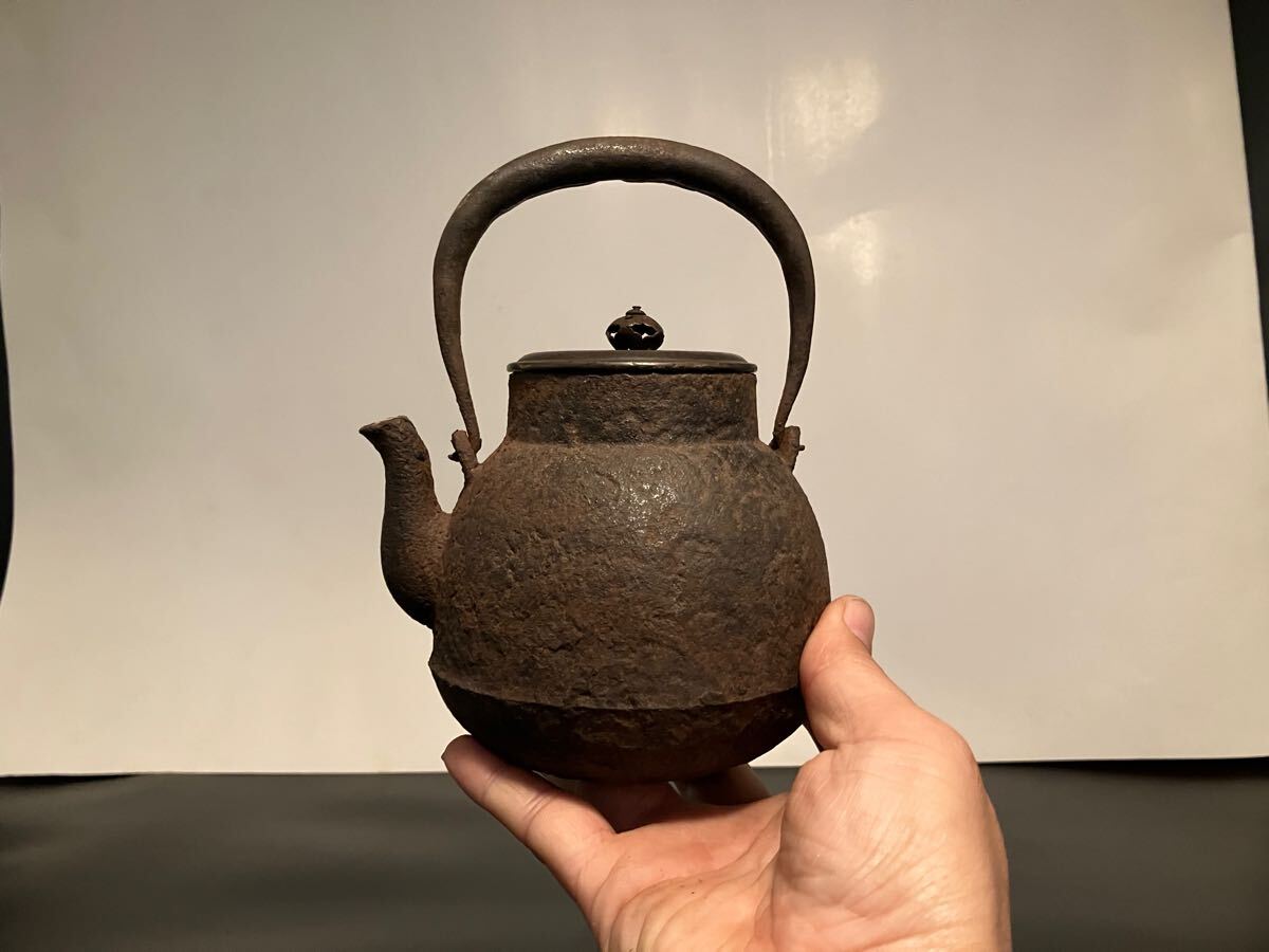 福】661煎茶道具 鉄瓶 小振 約600ml 斑紫銅蓋 茶注 湯沸 急須 時代物