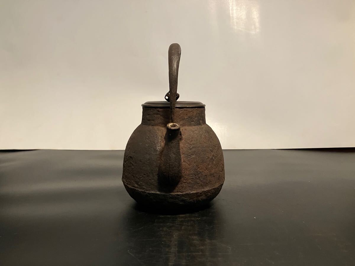 福】661煎茶道具 鉄瓶 小振 約600ml 斑紫銅蓋 茶注 湯沸 急須 時代物