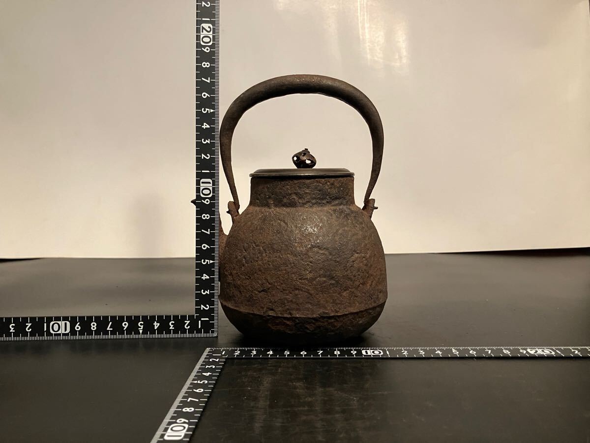 希少 銅蓋 鉄瓶 茶道具 急須 古美術品 福】661煎茶道具 鉄瓶 小振 約600ml 斑紫銅蓋 茶注 湯沸 急須 時代物
