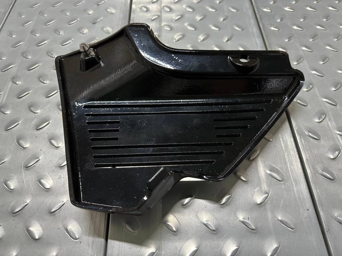中古 NC42 CB400SFロゴ有 アルフィン/サイドカバーNC39 黒 スーパー