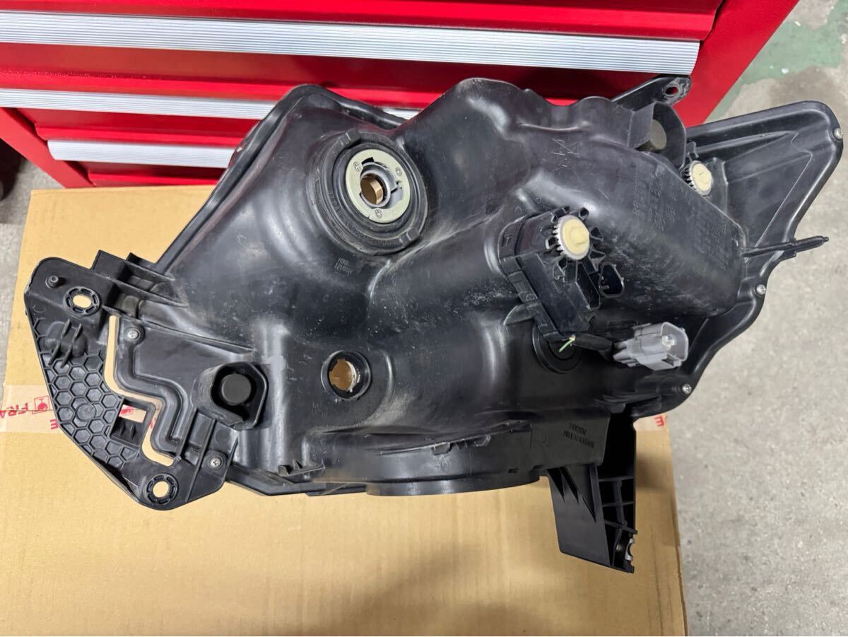 LA600S 右 ヘッドライト LED タントカスタム_2