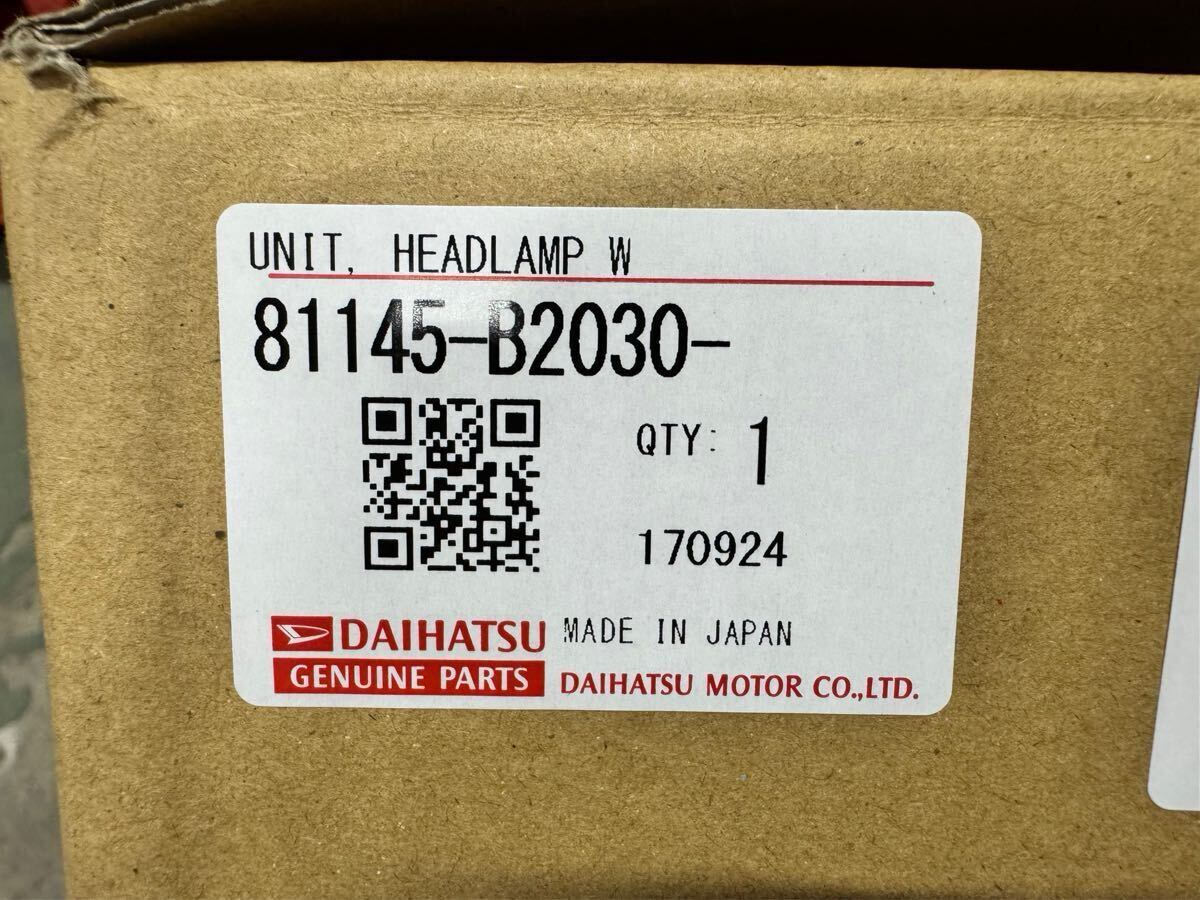 LA600S 右 ヘッドライト LED タントカスタム_9