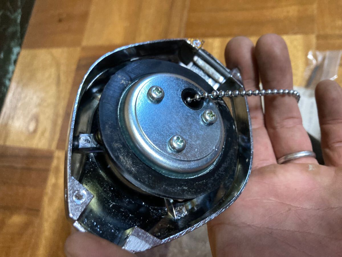新品未使用 当時物 朝日電装 燃料計付きタンクキャップ K-7 黒浮 
