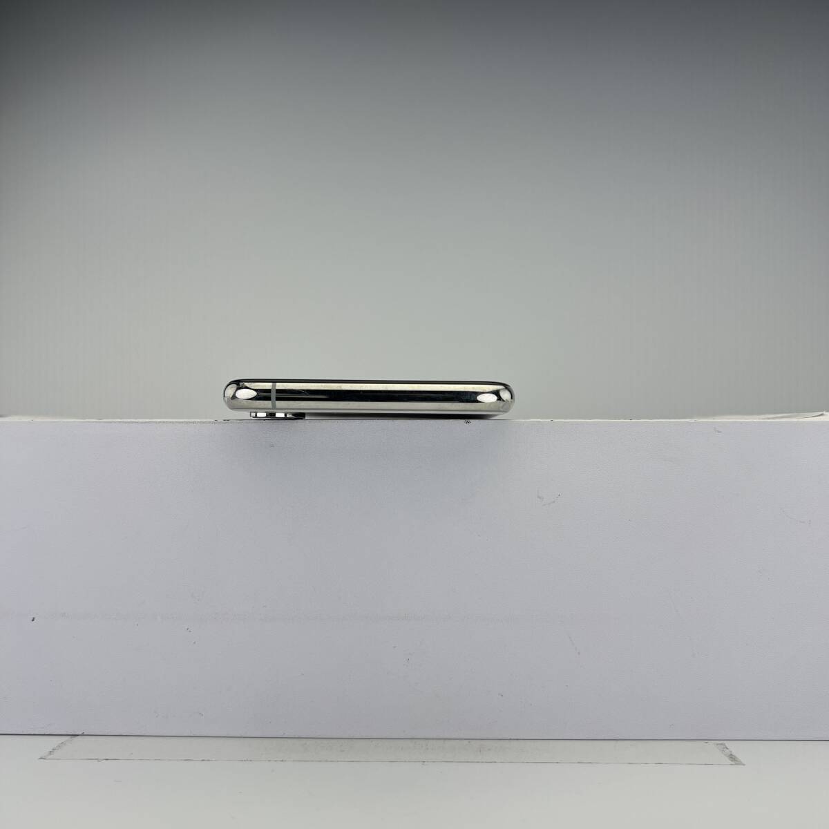 iPhone Xs 256GB シルバー SIMフリー 訳あり品 ジャンク 中古本体 
