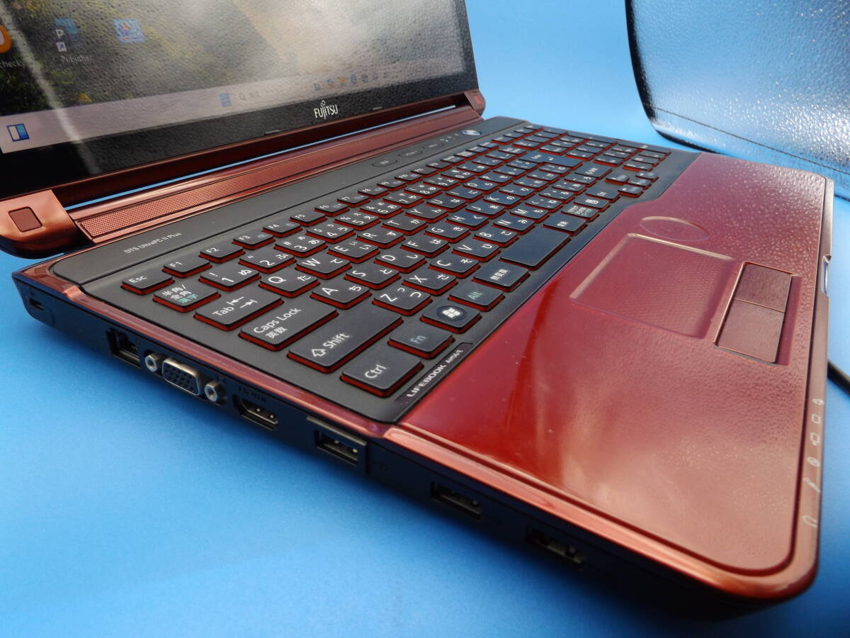 新品SSD512GB【Core i7】Win11 Ver.24H2☆富士通LIFEBOOK/AH56/E