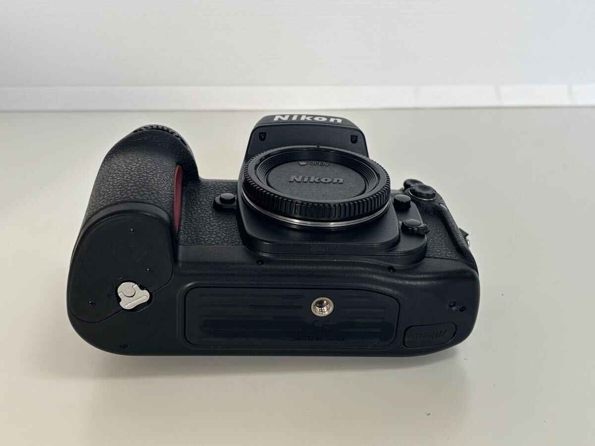 Nikon ニコン F100 元箱付き 一眼レフフィルムカメラ ご覧頂き