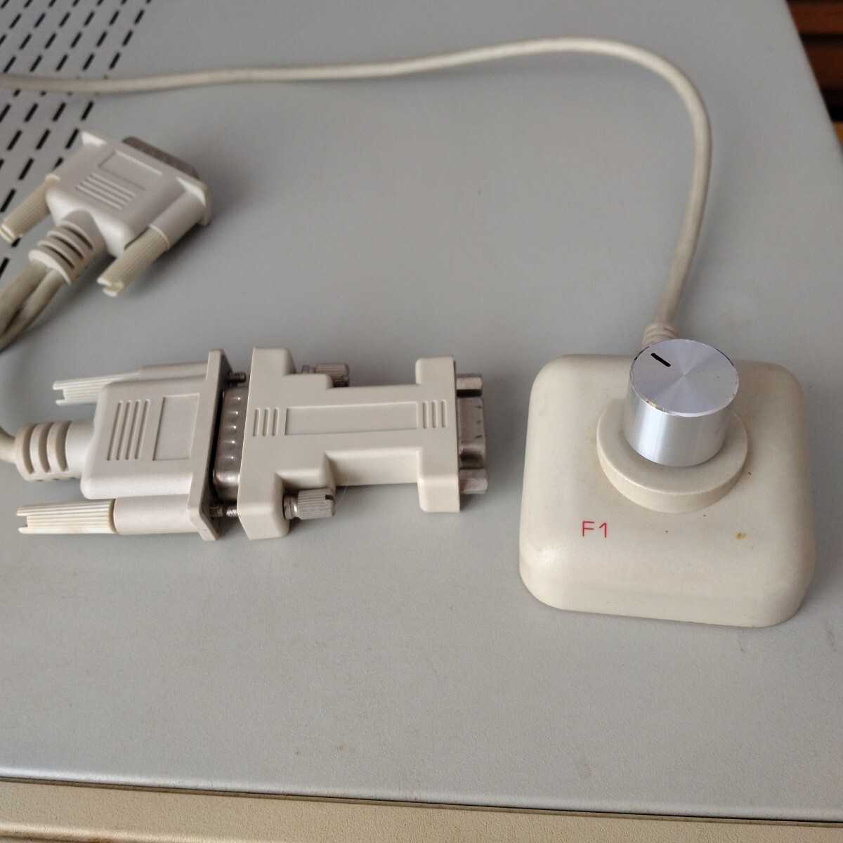 Vintage Macintosh 外付CD-ROM超レアJUNK品。