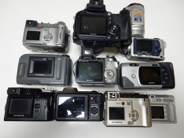 c0036 OLYMPUS SP-600UZ，C-720，C-2020 FinePix F401，S6000fd SONY