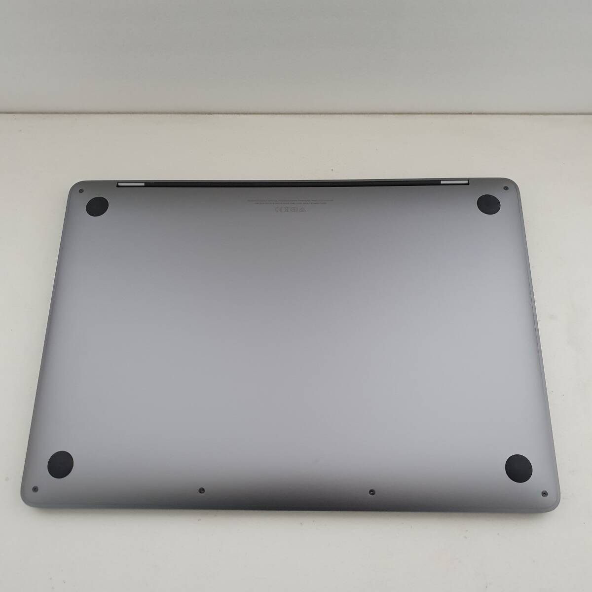 441631) Apple Macbook Pro 2020 / M1 / 16GB / 512GB / 13.3インチ 