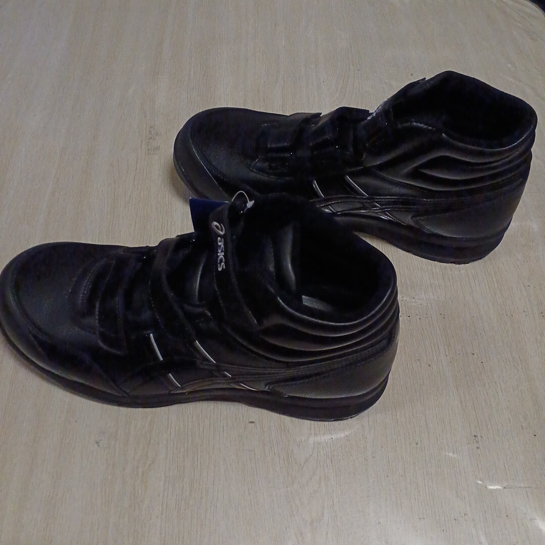 アシックス ウィンジョブ CP302（ブラック×ブラック）29.0cm 黒　ワーキングシューズ