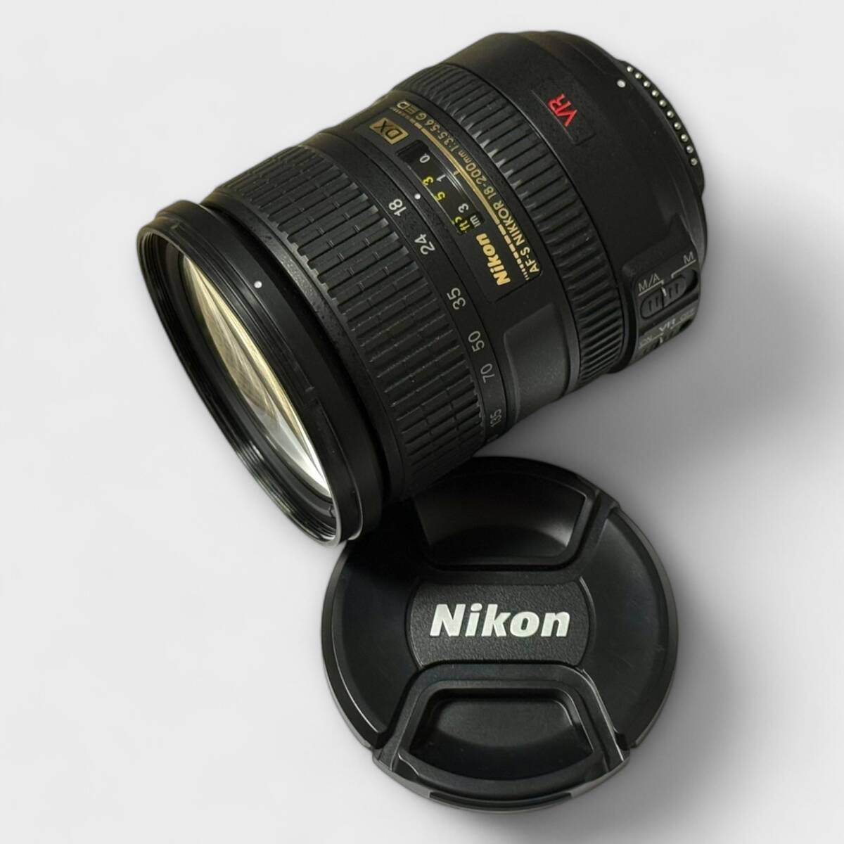 Nikon AF NIKKOR 35-70mm 1:2.8 / ニコン オートフォーカス Fマウント