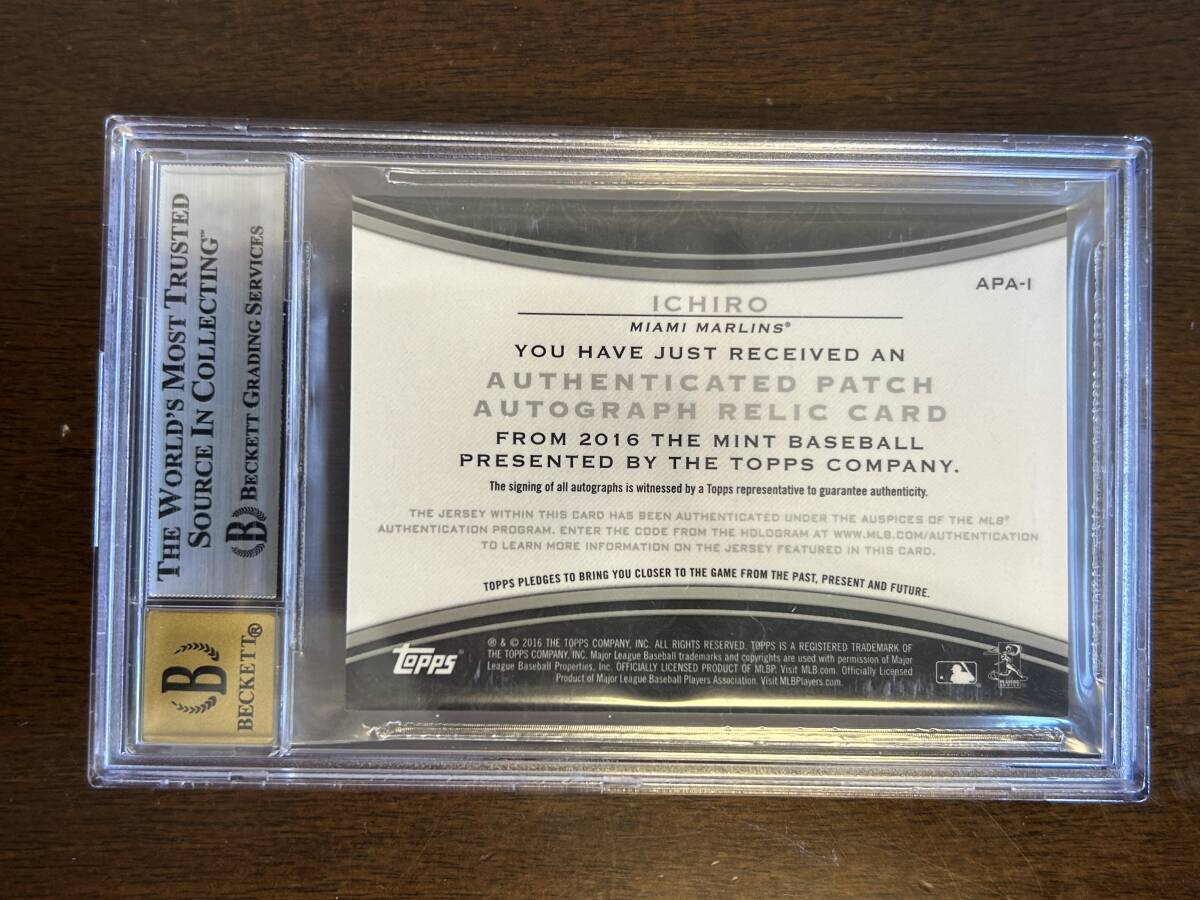 殿堂入り イチローサインパッチカード】2016 Topps the Mint