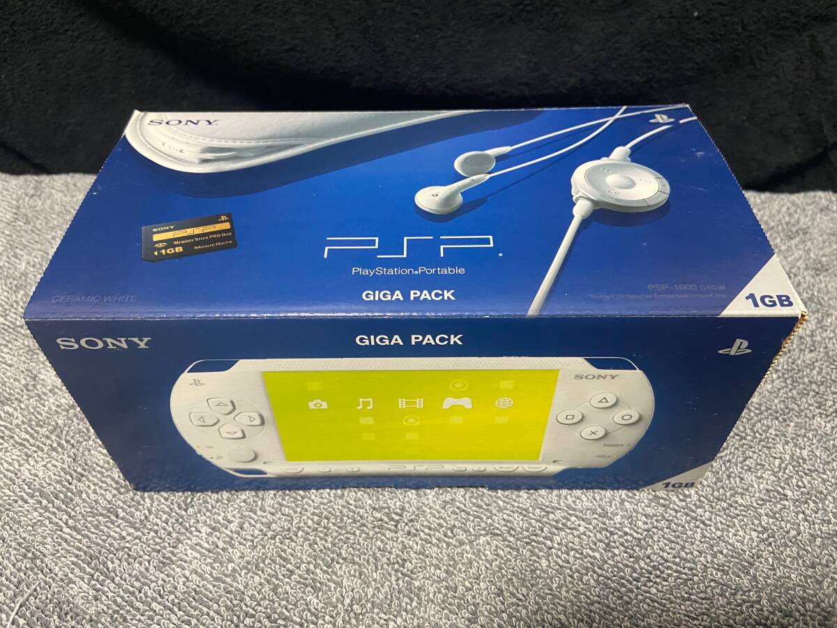 中古品 SONY PSP 本体 箱付 セラミック・ホワイト PSP-1000 バッテリー 