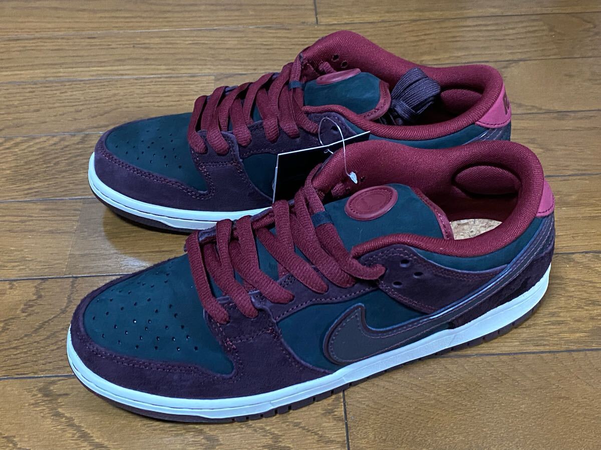 SB 新品未使用 ナイキSB ダンクロー26.5cm ライオットスケートショップ 