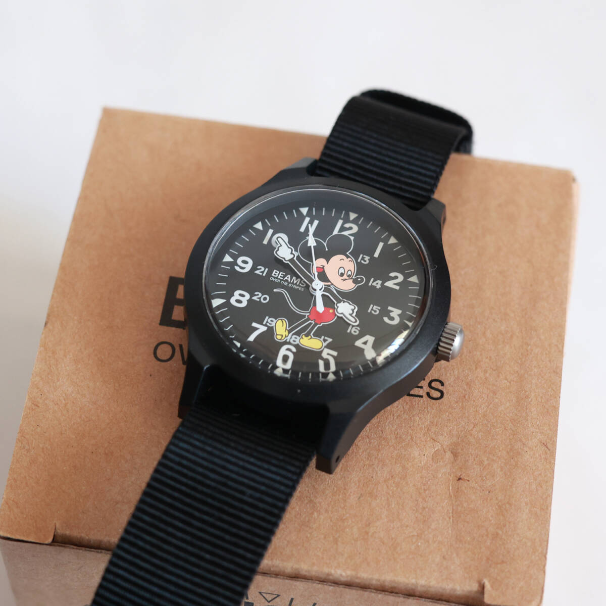 品 ミッキー × ビームス × オーバーザストライプス コラボレート 